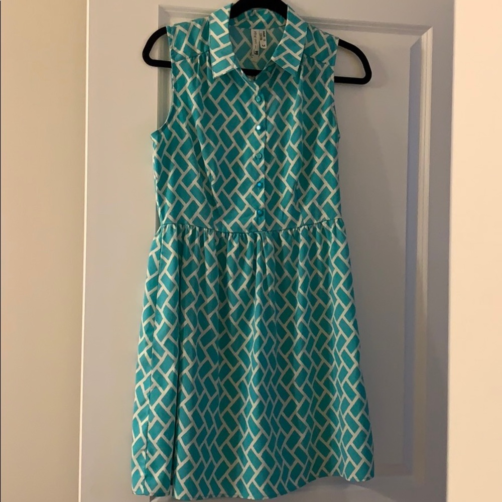 Pink Owl size medium geometric green dress spring casual pastel
